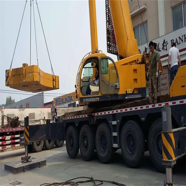 藤县当地吊车出租|机器吊装|75吨|工厂搬迁服务